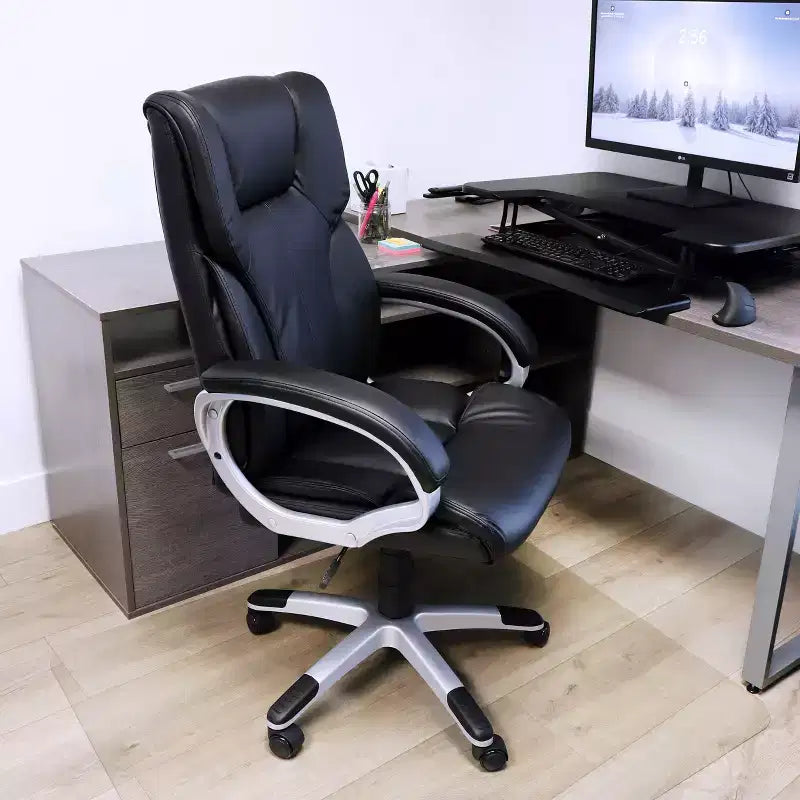 Fauteuil de bureau réglable à dossier haut en similicuir noir et base grise