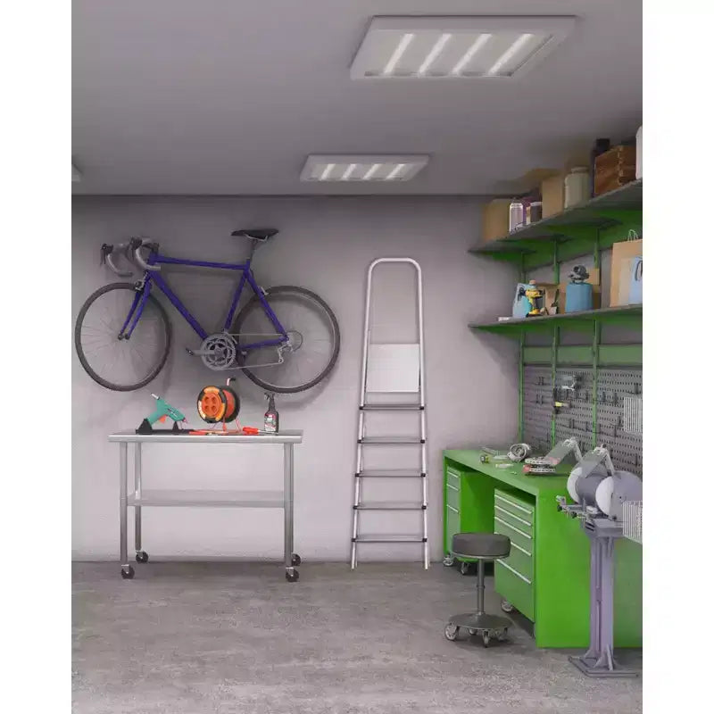 Table de travail en acier inoxydable avec étagère inférieure réglable