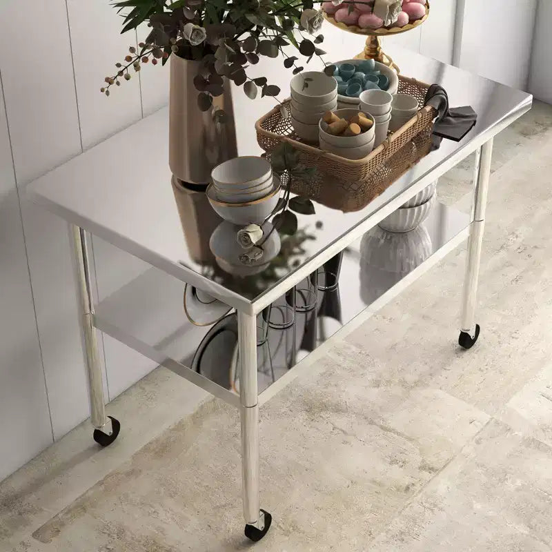 Table de travail en acier inoxydable avec étagère inférieure réglable