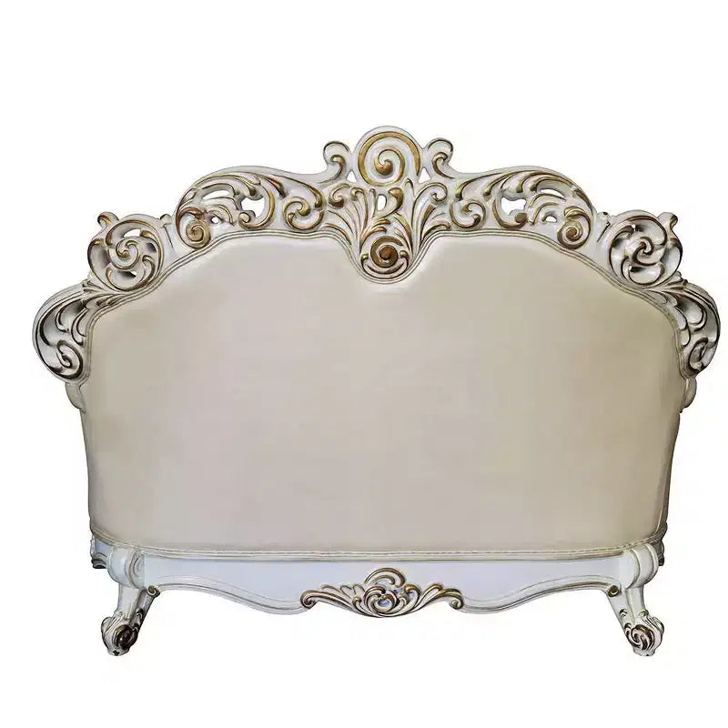 Canapé traditionnel 70" en finition champagne et perle antique