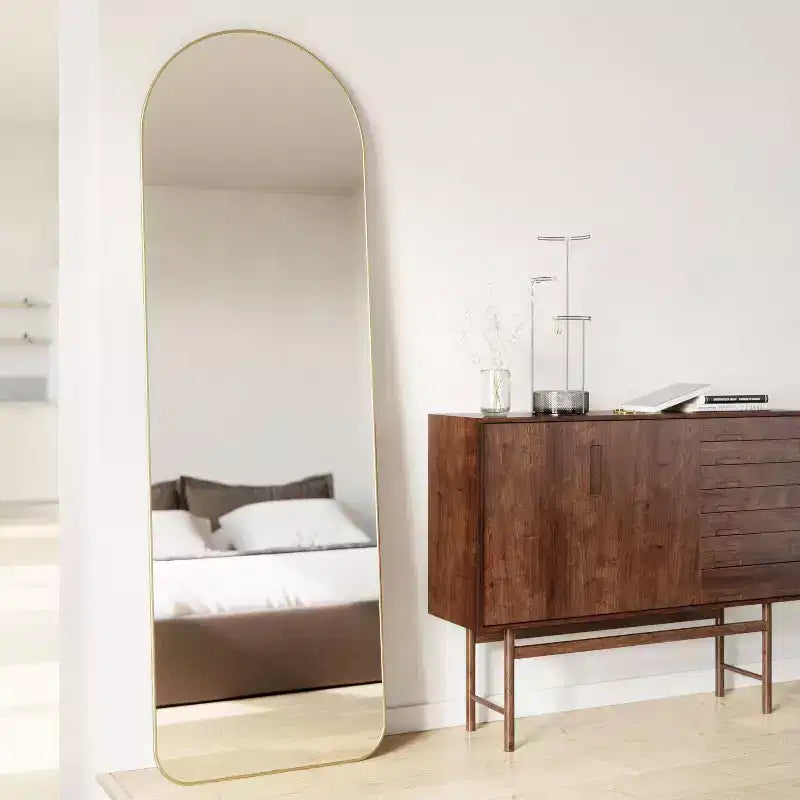 Miroir décoratif mural arqué 20" x 62"