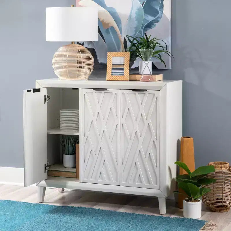 Meuble d'appoint en bois massif avec 3 portes et 2 étagères réglables