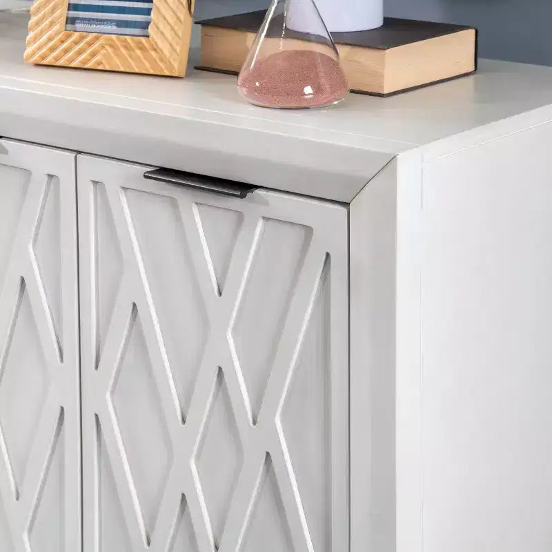 Meuble d'appoint en bois massif avec 3 portes et 2 étagères réglables