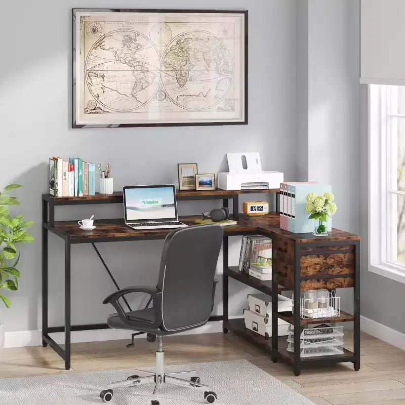 Bureau d'angle informatique