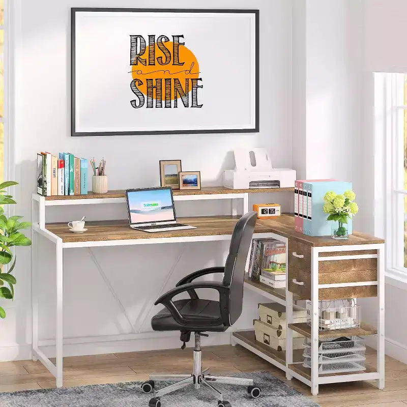 Bureau d'angle informatique